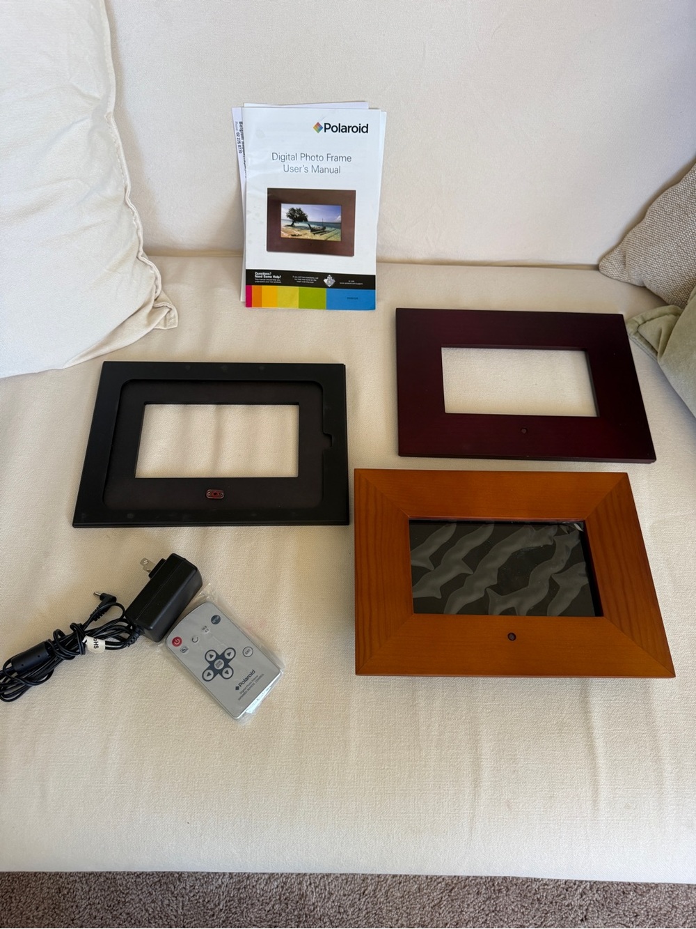 Polaroid 7" Digital Photo Frame Kit - Black, Brown, White Frames